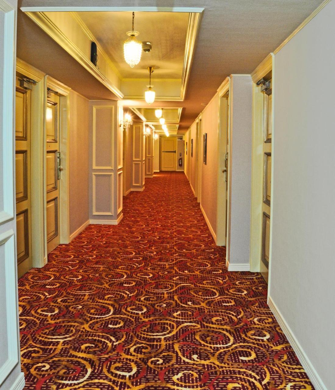 Networld Hotel Spa And Casino Pasay Buitenkant foto