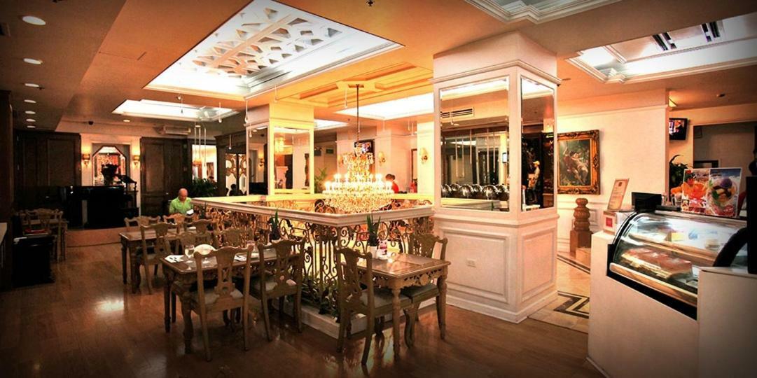 Networld Hotel Spa And Casino Pasay Buitenkant foto